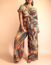 Load image into Gallery viewer, Green Off Shoulder Wrap Around Pants Set w/ Leaf Print
