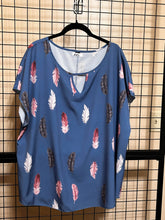 Load image into Gallery viewer, Low Neck Leaf Shirt
